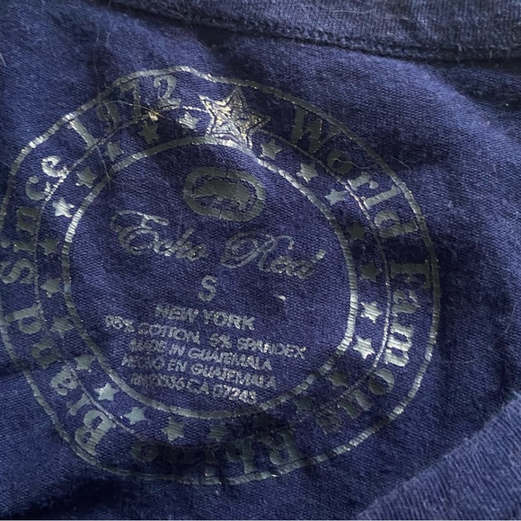 ECKO RED DARK PURPLE AND RED 2000'S PRINTED LONG T-SHIRT SIZE SMALL - Picture 2 of 2